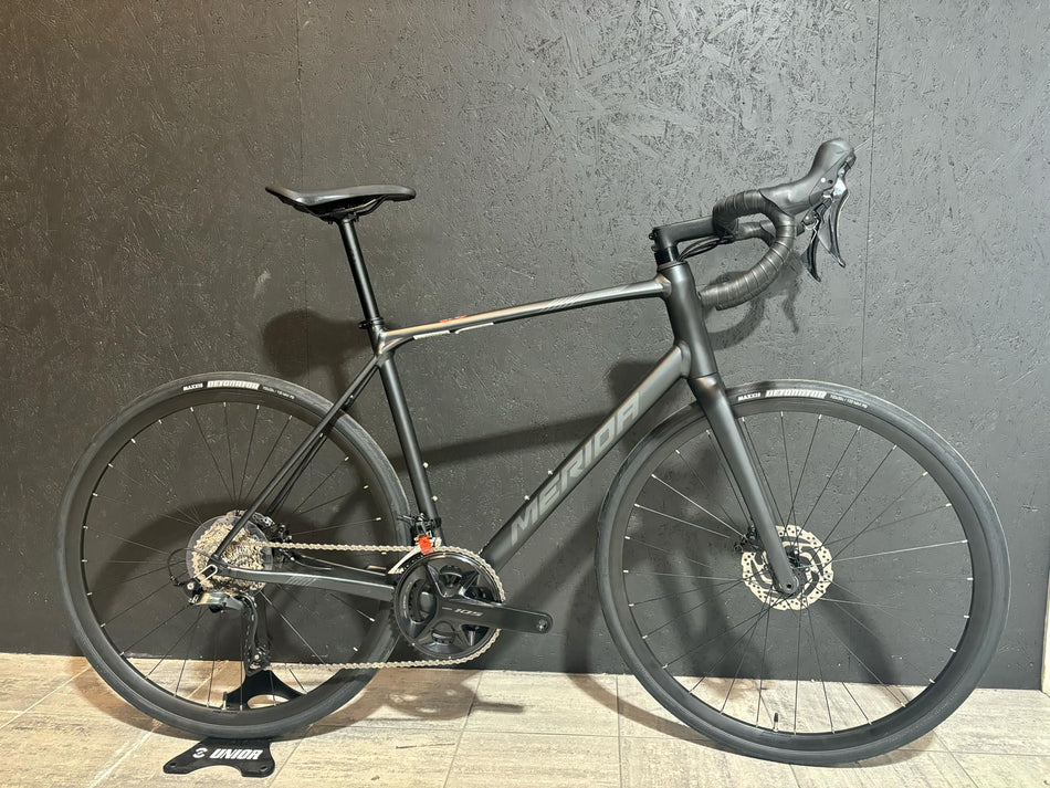 Merida SCULTURA ENDURANCE 400 - Siste!